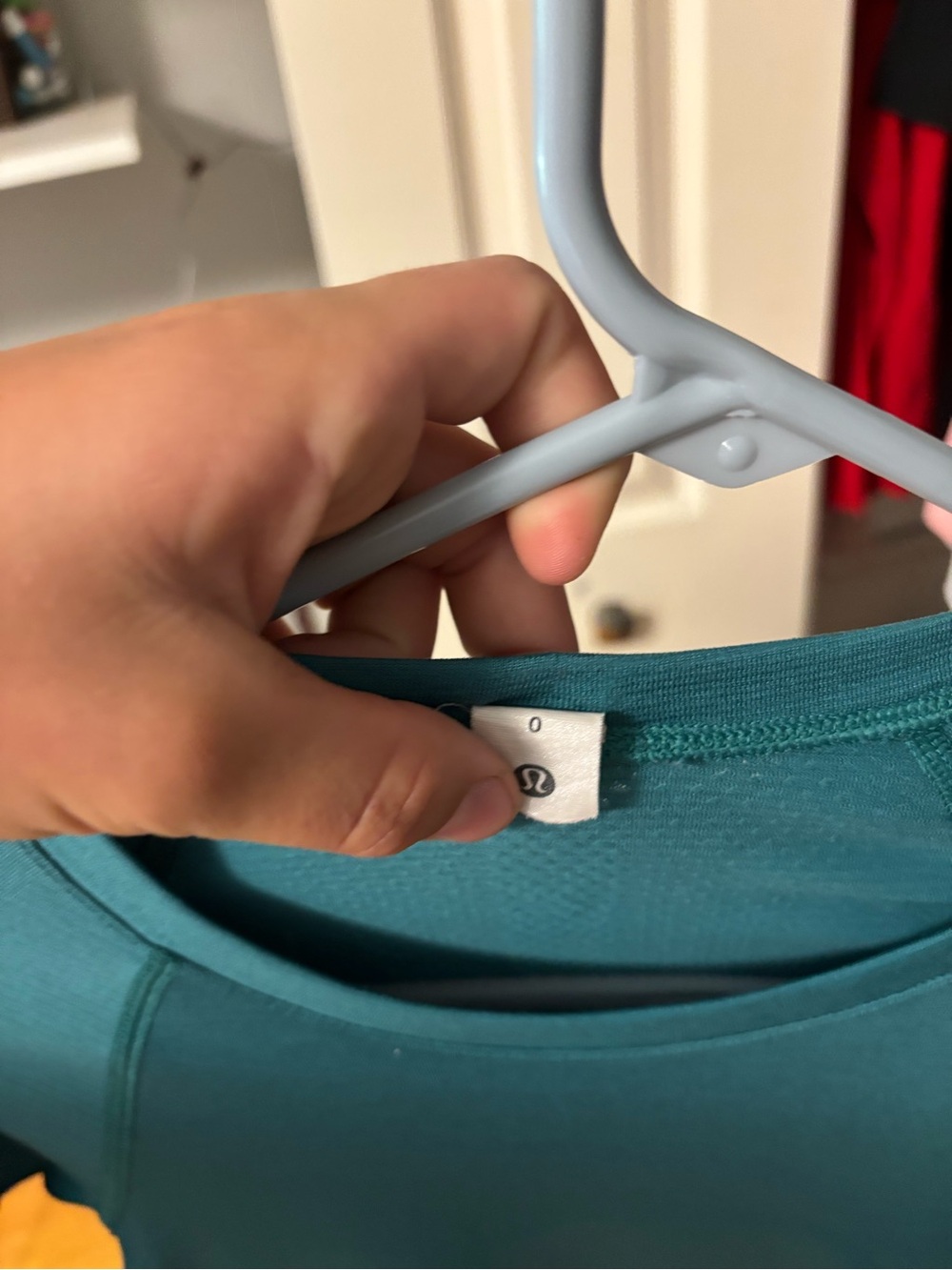 Lululemon swiftly tech - Picture 2 of 3